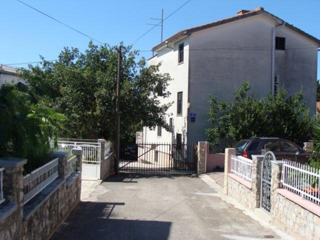 Apartmani Svetina Vodice Eksteriør billede